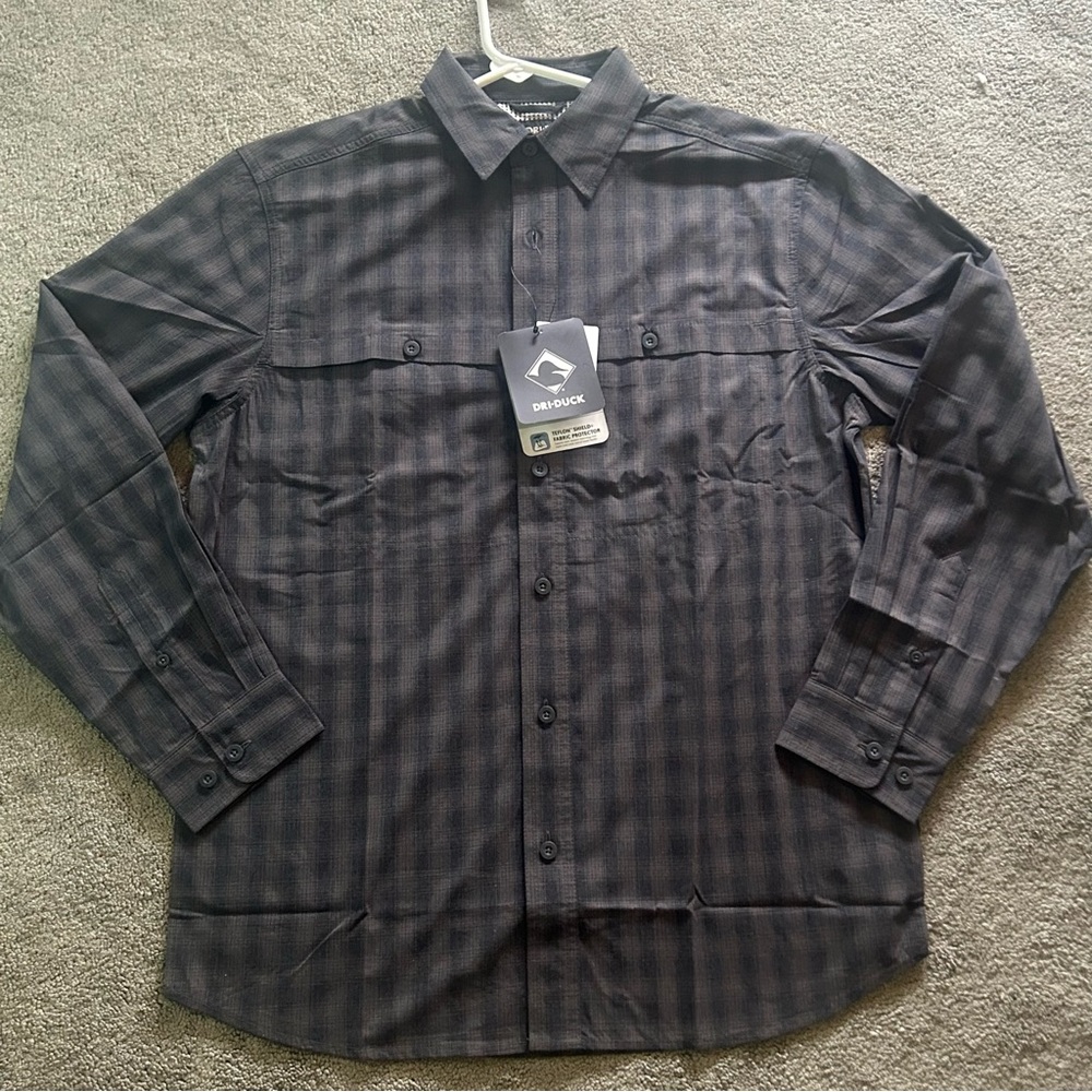 Dri-Duck Paseo Plaid Shirt Men’s Small Gray Vented Back Hiking Long Sleeve Shirt